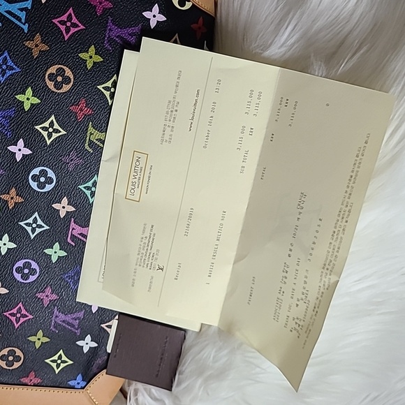 💯 Authentic Louis Vuitton Handbag in Multi Black Color🍀 - Picture 11 of 17